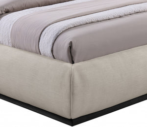 Vaughn Chenille Fabric Bed